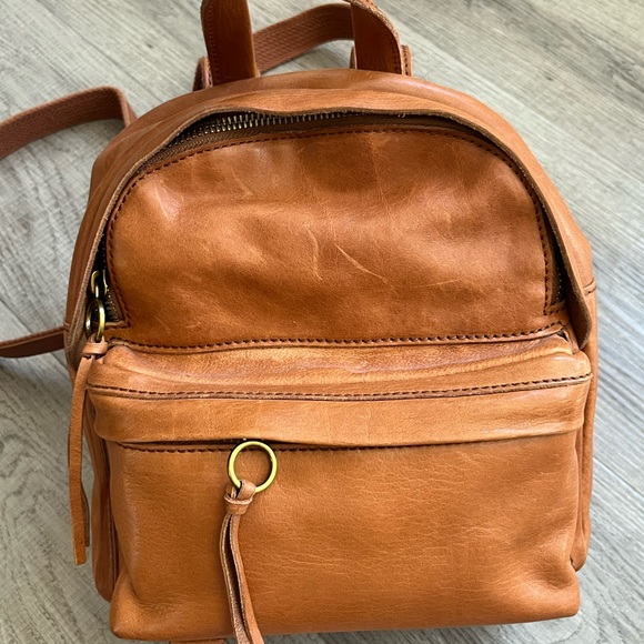 Madewell Lorimer Mini Backpack. New with tags. - Picture 10 of 12
